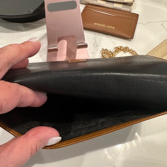 LOW START Celine Kisslock Wallet Authentic GUC - Picture 8 of 11